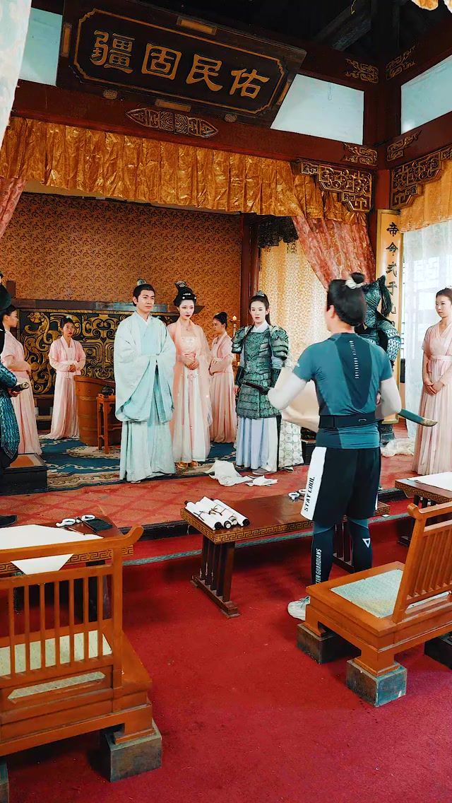 女王的极品画师 第41-60集