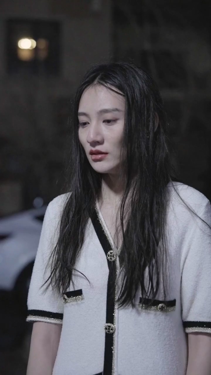 腹黑总裁的惹火娇妻 第03集