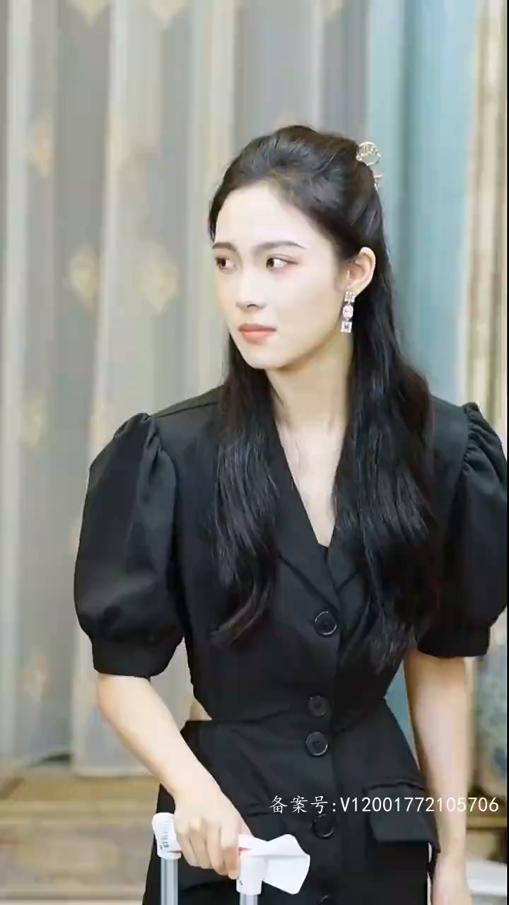 离婚后，前妻她带球跑了 第01集