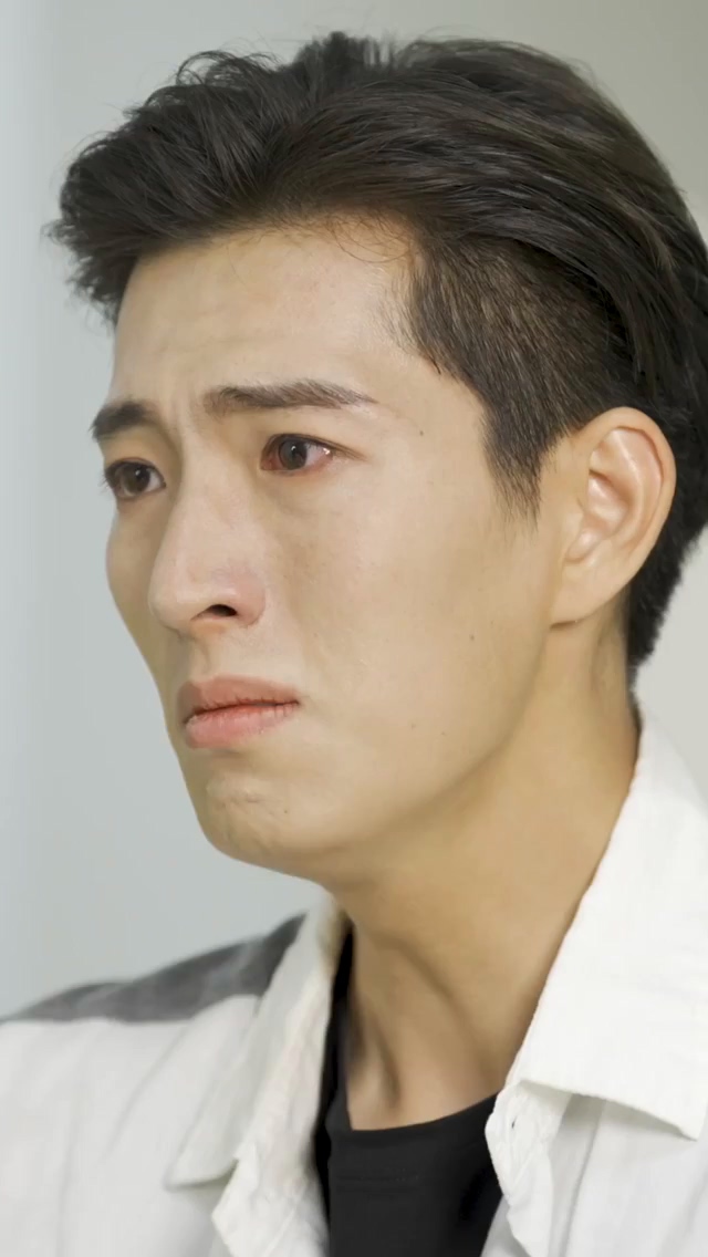 都市绝品医神 第01集